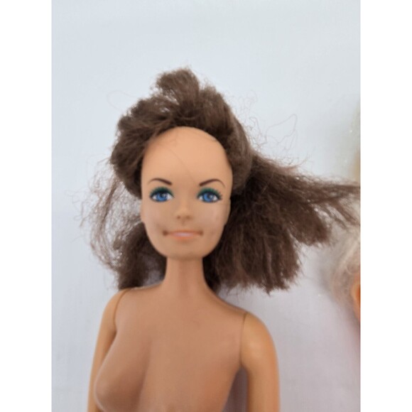 Vintage 1980s? Fashion Dolls Barbie Clone Lot Of 3 U.D.G.O. Inc. Plastic Dolls - Picture 12 of 16